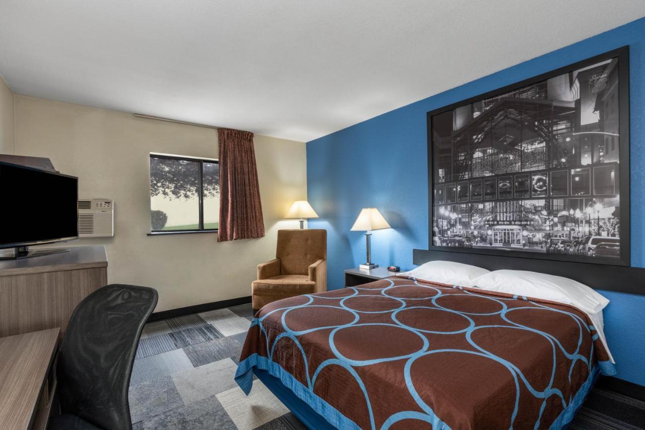 Super 8 By Wyndham Spokane Valley Dış mekan fotoğraf